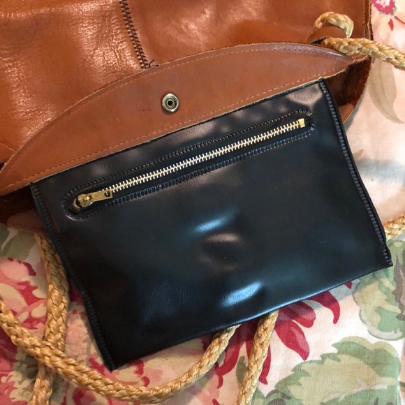 Vintage 70s Genuine 100% Leather Honey-Brown Dual-Rope Handle Round Bag GROOVY - Picture 13 of 16